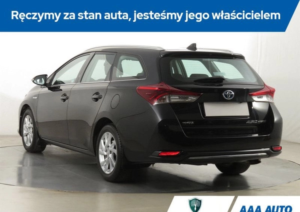 Toyota Auris cena 68000 przebieg: 89754, rok produkcji 2016 z Nowogrodziec małe 154